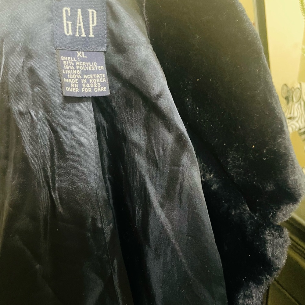 GAP Women's Black Teddy Jacket - Picture 3 of 4